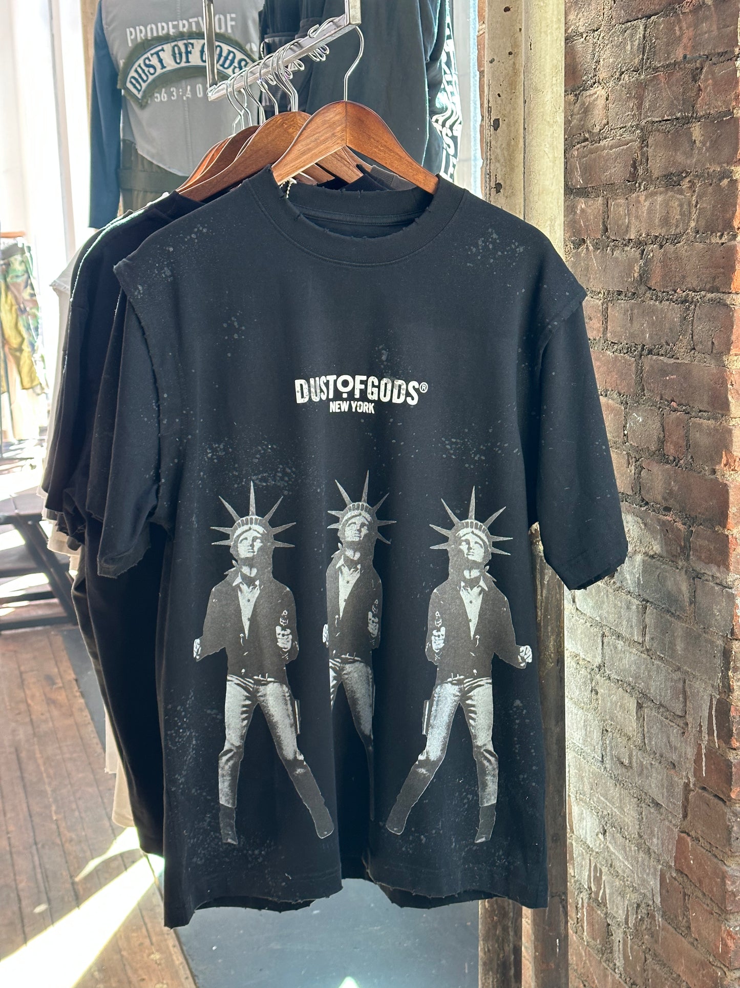 DOG Staple Liberty Tee