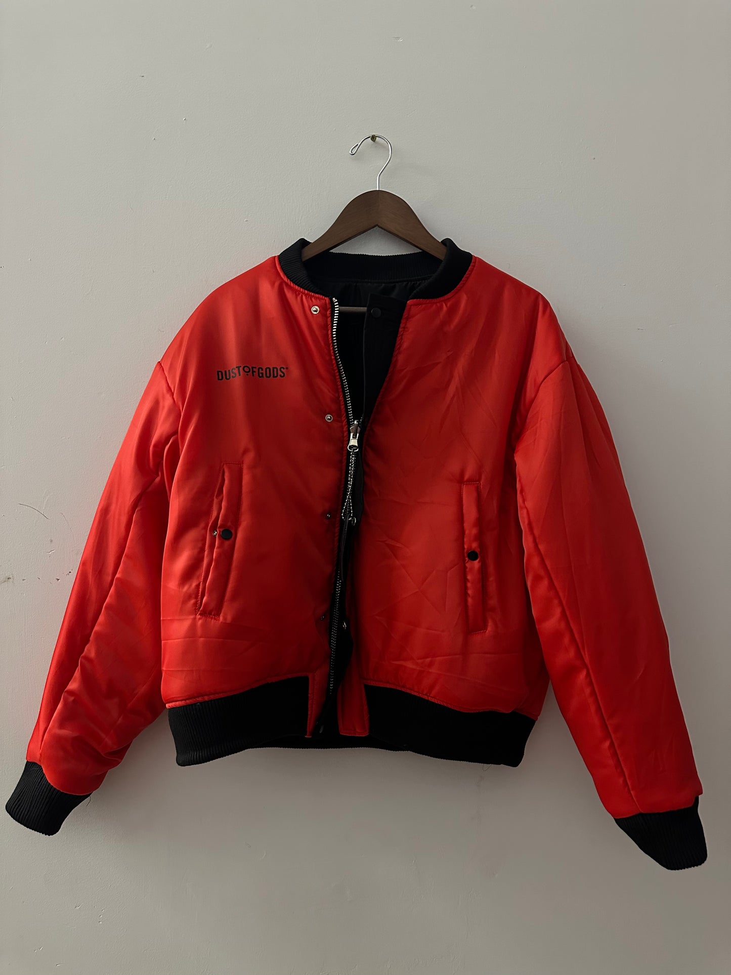 Dust Staple Bomber with Red Lining